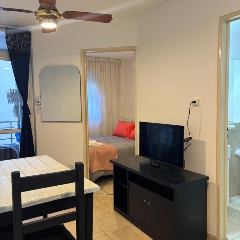 Loft centro - paz absoluta - Viajeros - Apartamento de 1 dormitorio - 2