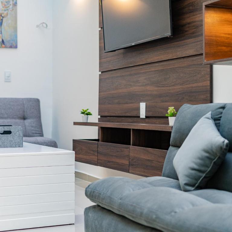 The Cozy Corner Apartment near Condesa, Roma and Chapultepec Park - Three-Bedroom Deluxe Apartment - 26