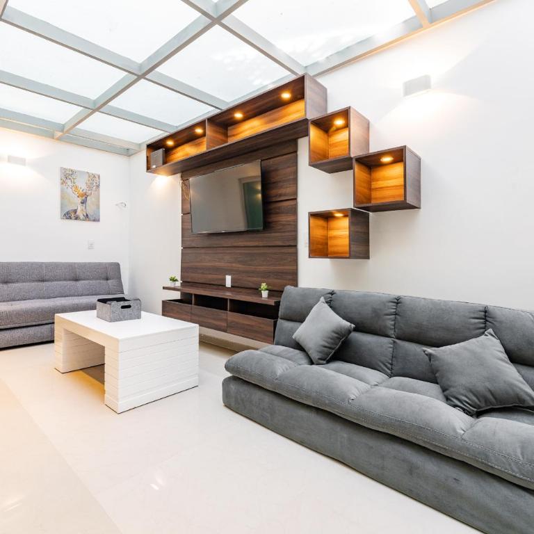 The Cozy Corner Apartment near Condesa, Roma and Chapultepec Park - Three-Bedroom Deluxe Apartment - 2