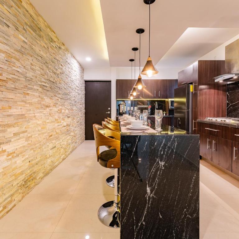 The Cozy Corner Apartment near Condesa, Roma and Chapultepec Park - Three-Bedroom Deluxe Apartment - 15