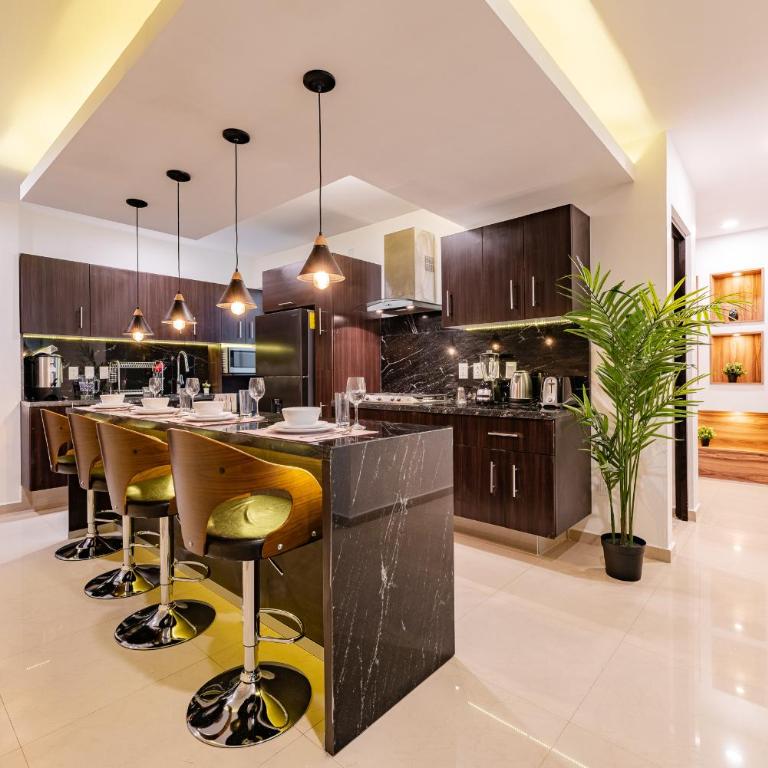 The Cozy Corner Apartment near Condesa, Roma and Chapultepec Park - Three-Bedroom Deluxe Apartment - 16
