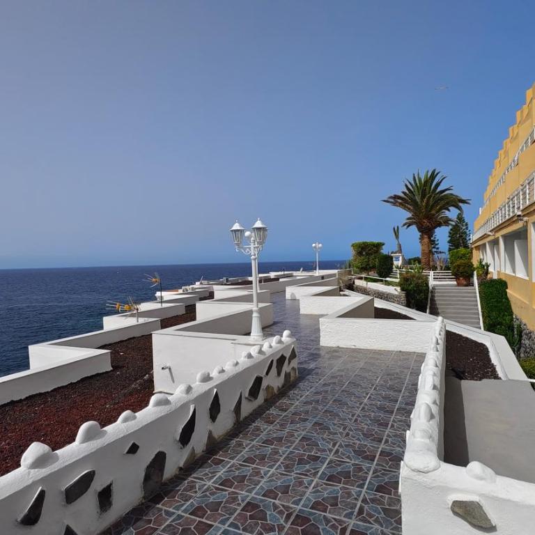 Barandas Beachfront Apartment Ocean Outside - Estudio Deluxe con cama grande - 5