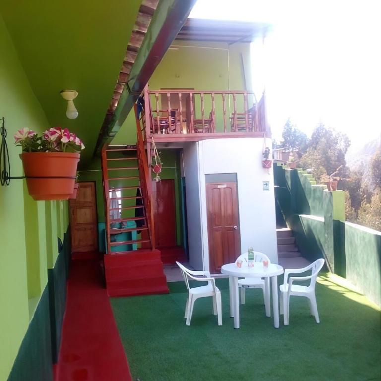 Casa Hospedaje - Casa de 5 dormitorios - 6