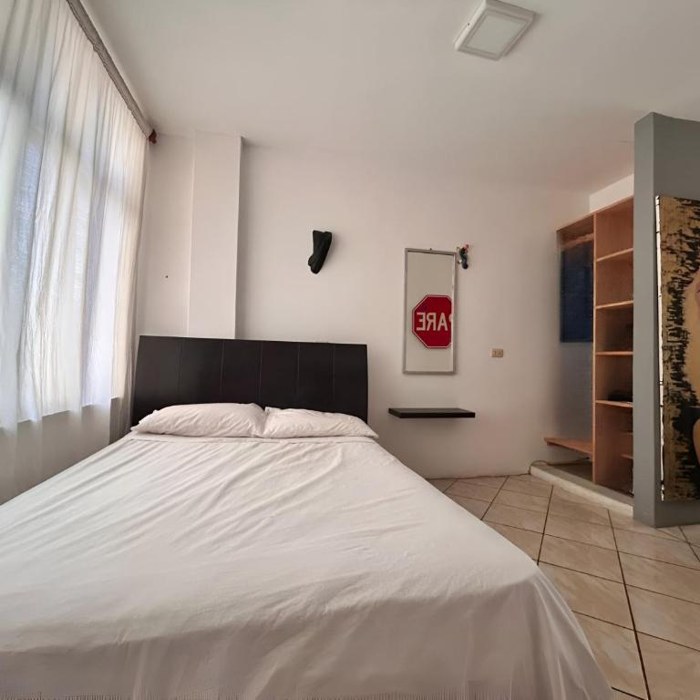 Casa CasaVit - One-Bedroom Loft Apartment with Balcony - 12