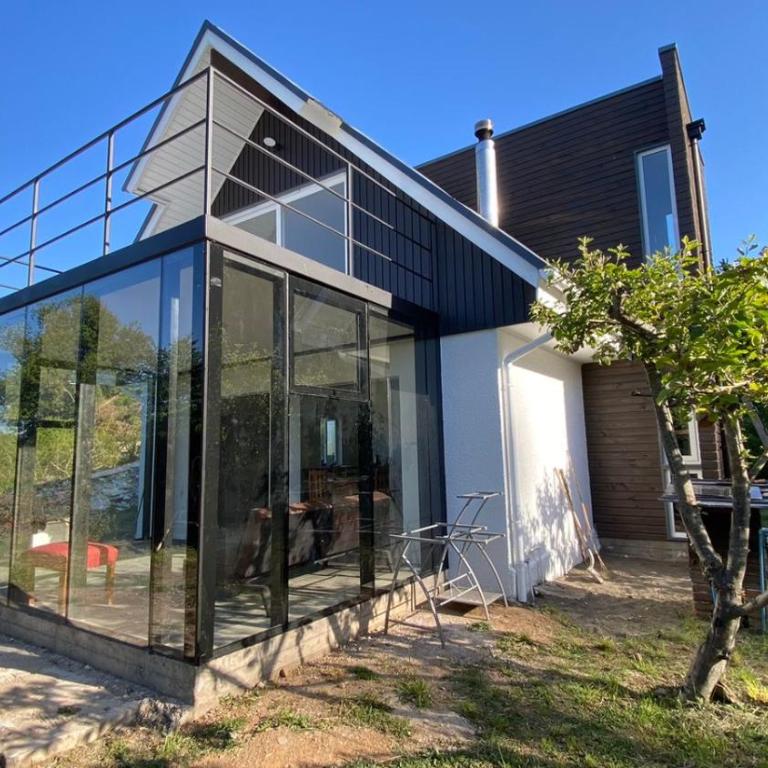 The Buchu house - Three-Bedroom Home - 16