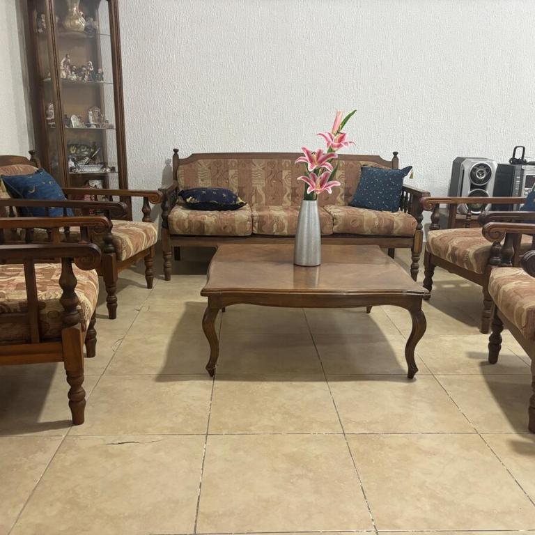 Deluxe Cumbaya Suite - Three-Bedroom Apartment - 22