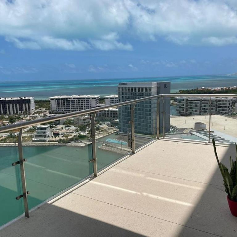 Top floor, amazing sea view in Puerto Cancun - 1 - 5