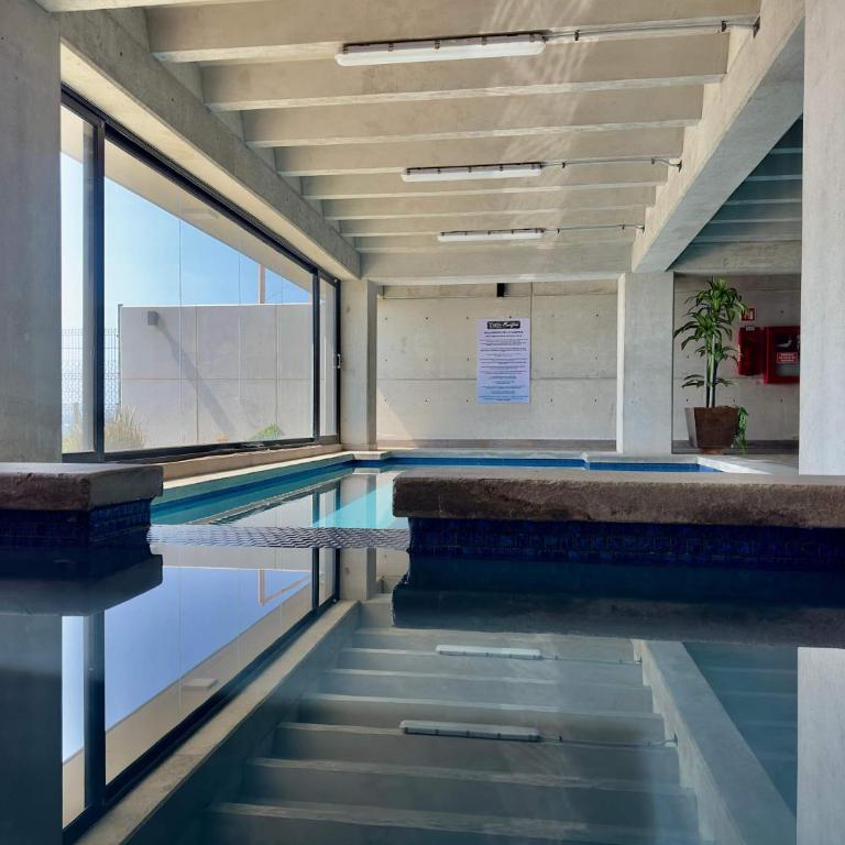 Luxury Beachfront Condo 3BR 3BA with stunning views - Apartment - 33