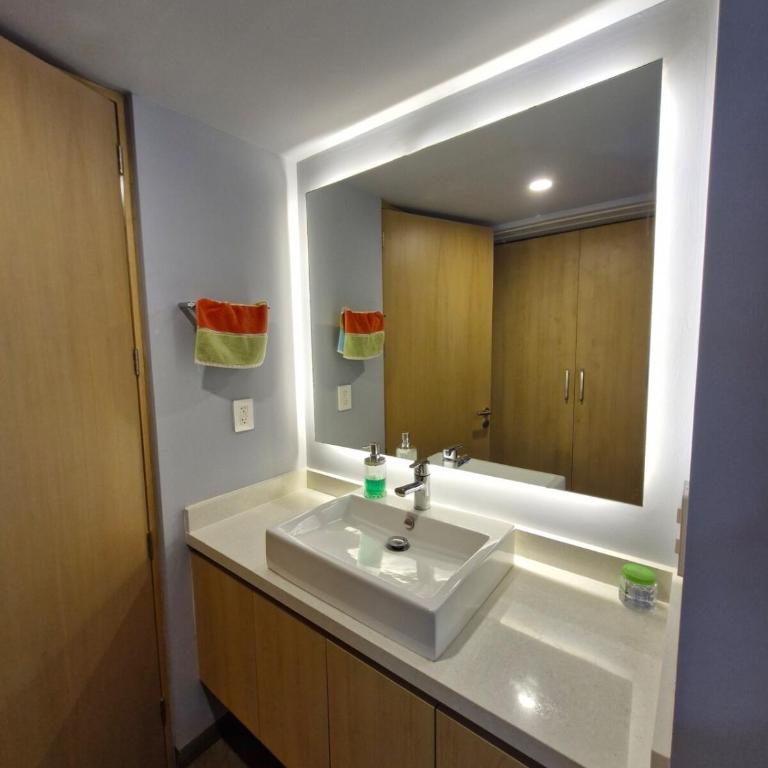 Estudio grande en la 38 - Apartamento de 1 dormitorio - 16