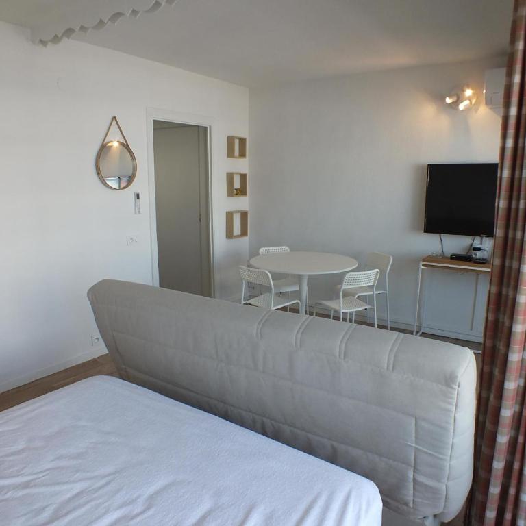 Estudio renovado a 50m de la playa en Roses - ES-204-77 - Apartment - 17