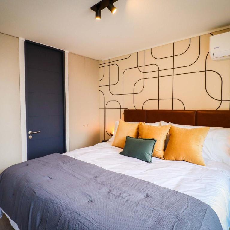 HOM I Depto A Pasos Cerro Santa Lucia Stgo - Apartment - 17