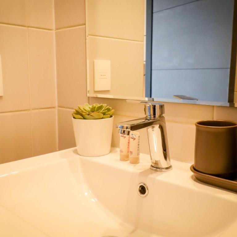 HOM I Depto A Pasos Cerro Santa Lucia Stgo - Apartment - 22