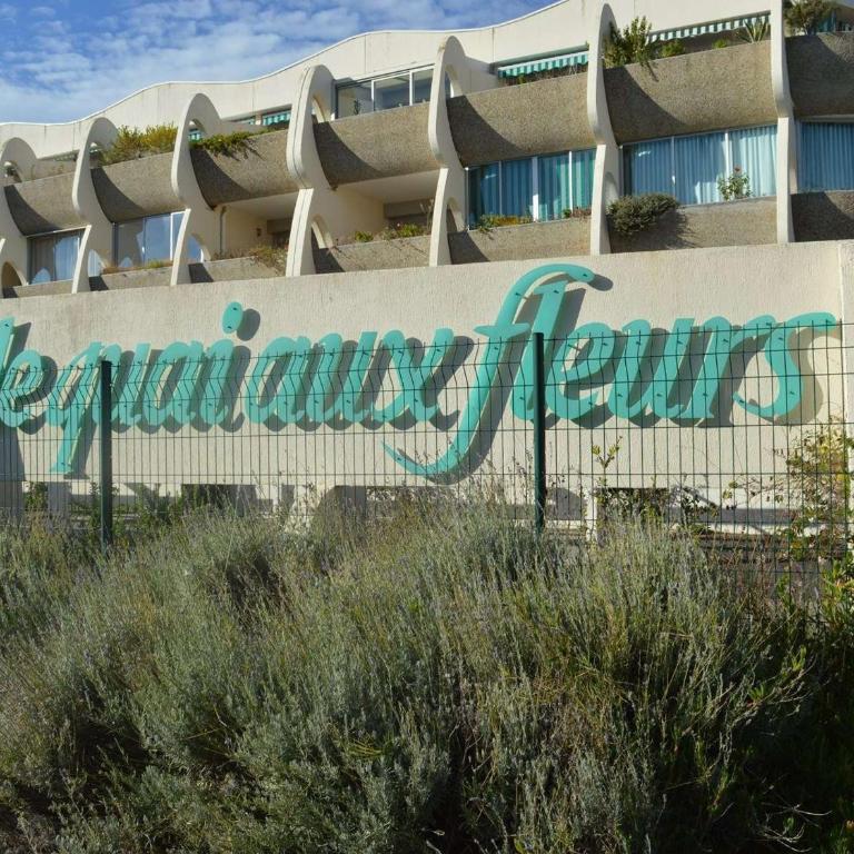 Appartement 2 pièces avec terrasse et parking à Port Camargue - FR-1-250-319 - Apartment - 16