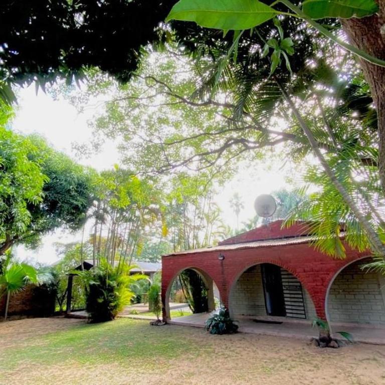 Casa Don Tori Paso de la Patria - Three-Bedroom House - 1