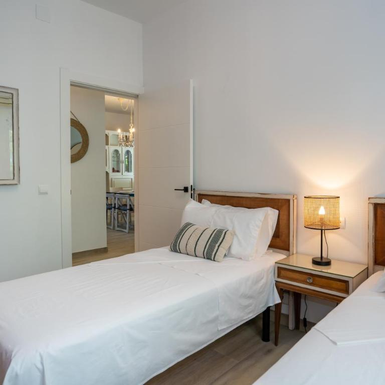 Charming Malaga Retreat, Main House plus Cozy Casita - Casa de 4 dormitorios - 9