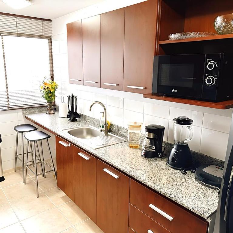 Departamento en Miraflores - Av Pardo Jose - Three-Bedroom Apartment - 11