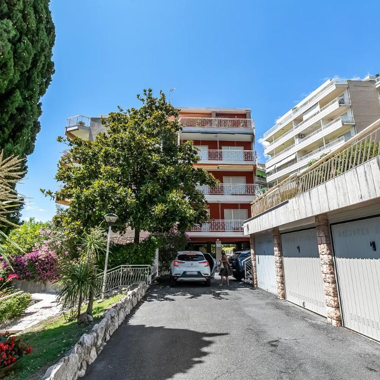 Owl House - Happy Rentals - Apartment with Terrace - 25