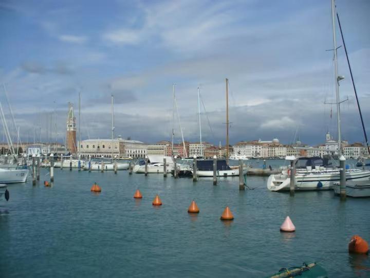 raggio di sole dietro piazza San Marco - Casa Vacanze - 22