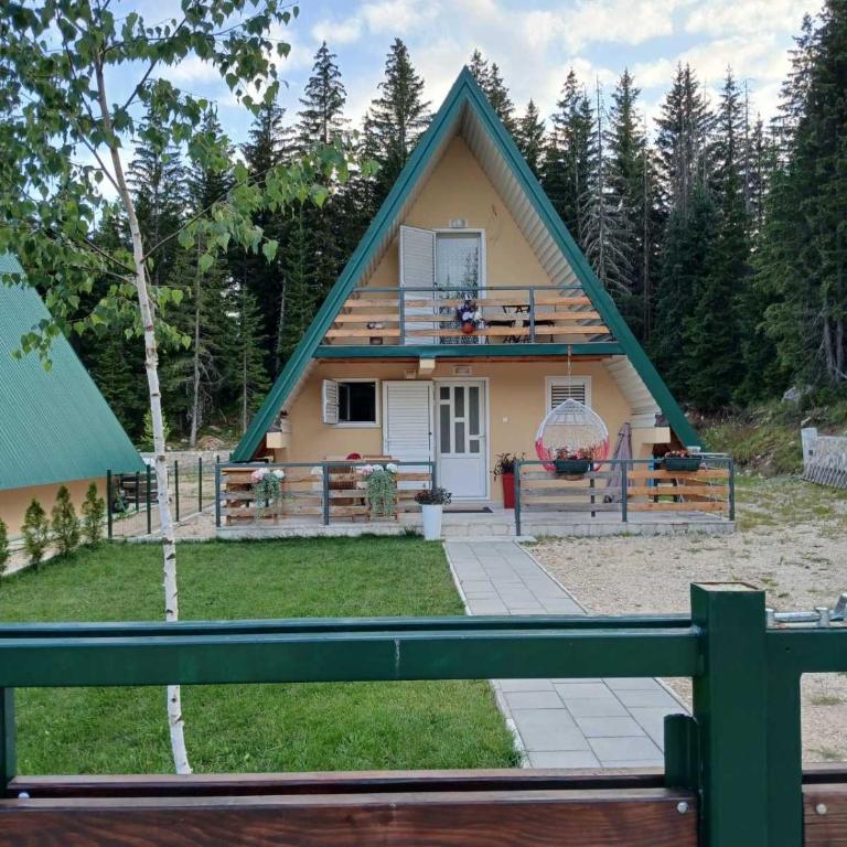 Vikendica Lučić - Kuća sa 2 Spavaće Sobe - 1