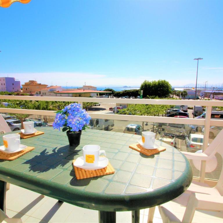 Apartamento cómodo frente al puerto para 6 personas - ES-258-1 - Apartment - 14
