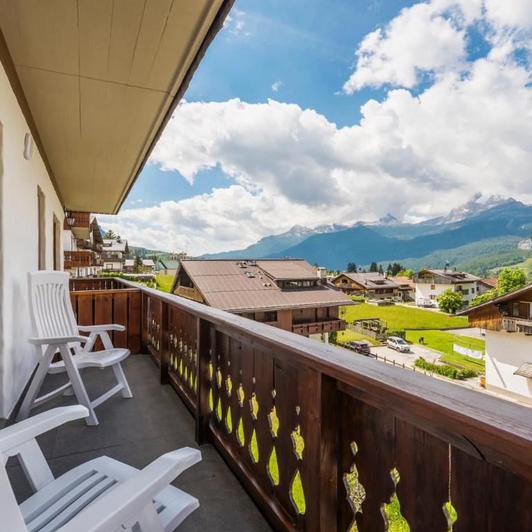 Chalet Belvedere - Dolomiti Skyline - Appartamento con 3 Camere da Letto e Vista Montagna - 16