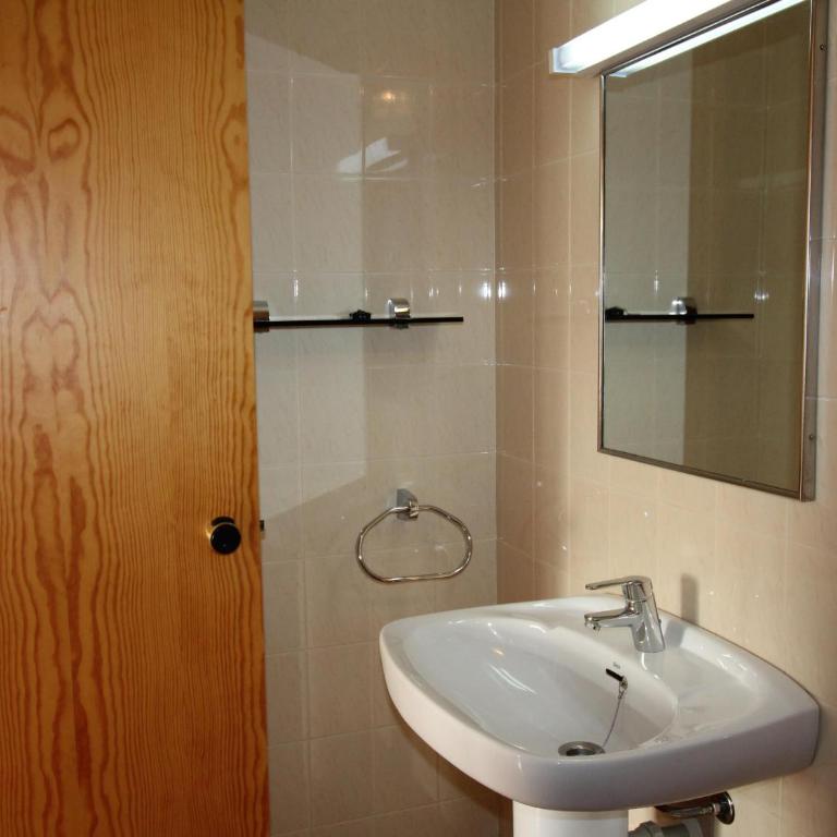 Apartamento Acogedor a 100m de la Playa con Garaje Privado - ES-228-23 - Apartamento - 18
