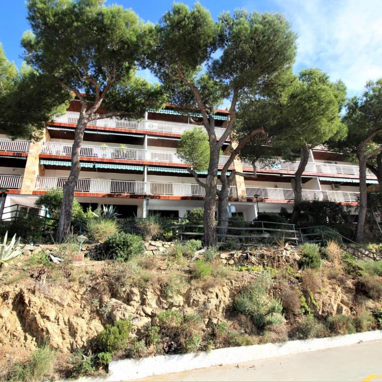 Apartamento con Terraza a 1 min de Playa Almadrava y Parking - ES-258-44 - Apartment - 4