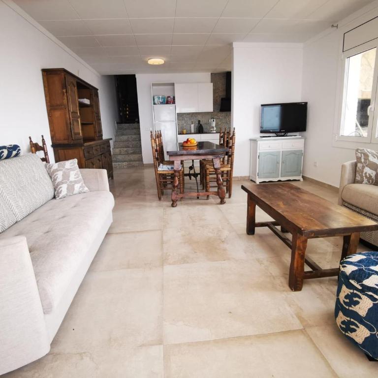 Apartamento renovado con terraza y piscina - ES-228-159 - Apartment - 14