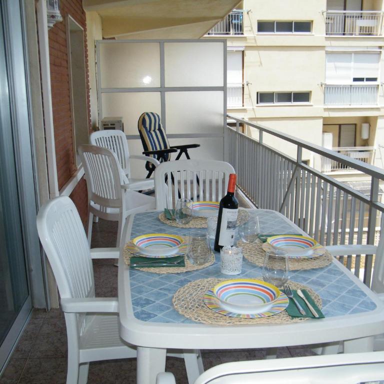 Apartamento en primera línea de mar - Solo familias - ES-314-36 - Apartamento - 8