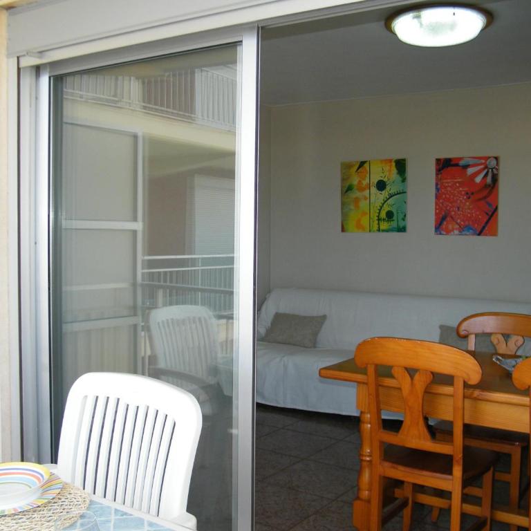 Apartamento en primera línea de mar - Solo familias - ES-314-36 - Apartamento - 10