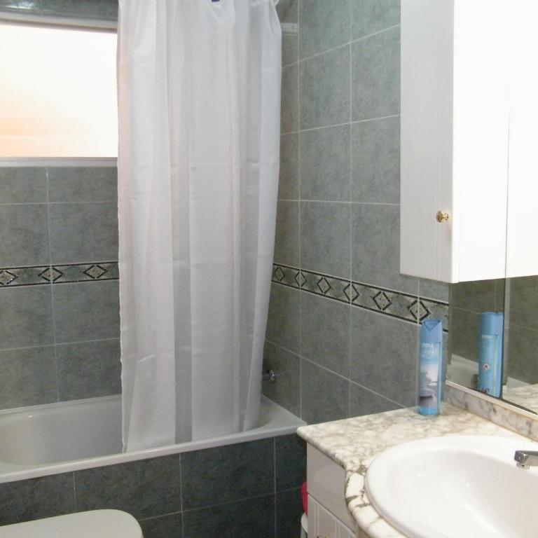Apartamento en primera línea de mar - Solo familias - ES-314-36 - Apartamento - 18