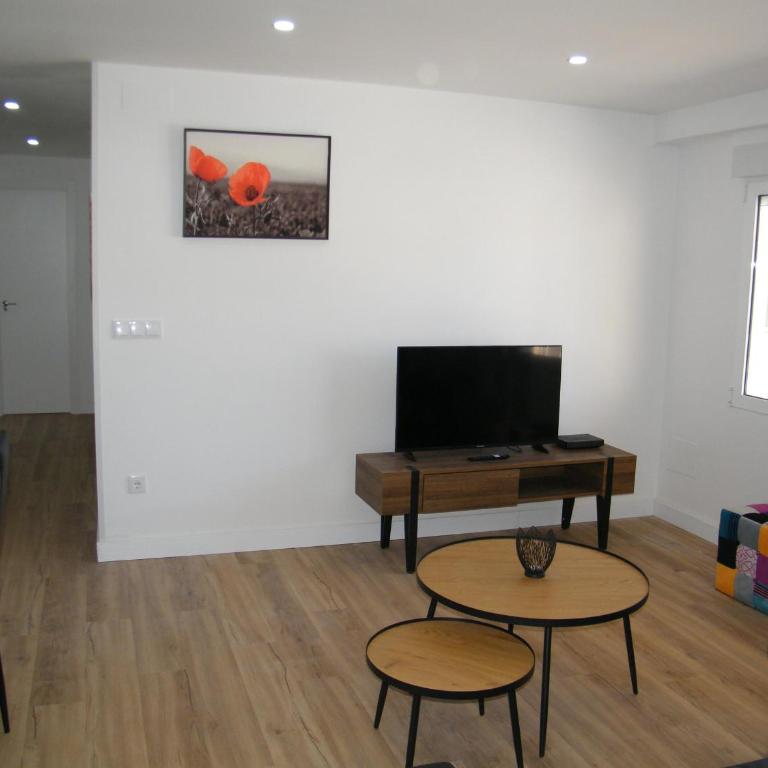 Playa de Gandía, apartamento renovado en primera línea con terraza, aire acondicionado y parking - ES-314-22 - Apartamento - 20