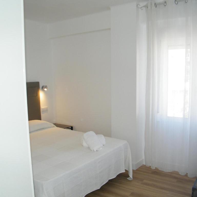 Playa de Gandía, apartamento renovado en primera línea con terraza, aire acondicionado y parking - ES-314-22 - Apartamento - 29