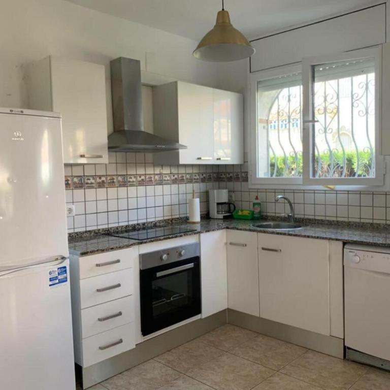 Casa con Jardín Privado, Piscina y Barbacoa en Miami Playa - ES-9-166 - Casa - 20