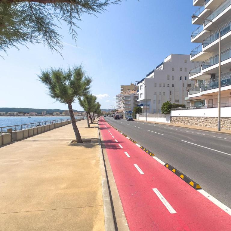 Apartamento Frente al Mar | Terraza | Mascotas OK - ES-89-125 - Apartment - 30
