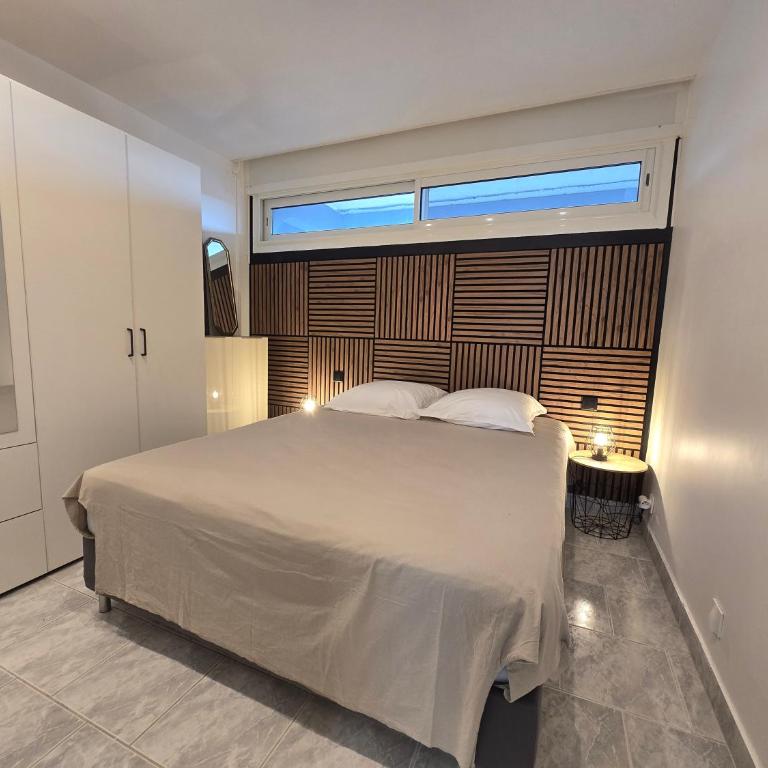 2Cap d'Agde NATURISTE Grand T2 de standing avec GARAGE privé - Appartement avec Terrasse - 20