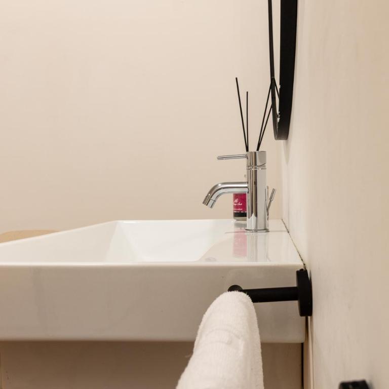 NOH Vatican Cozy Retreat Walk to Metro & Vatican - Appartamento con 1 Camera da Letto - 6