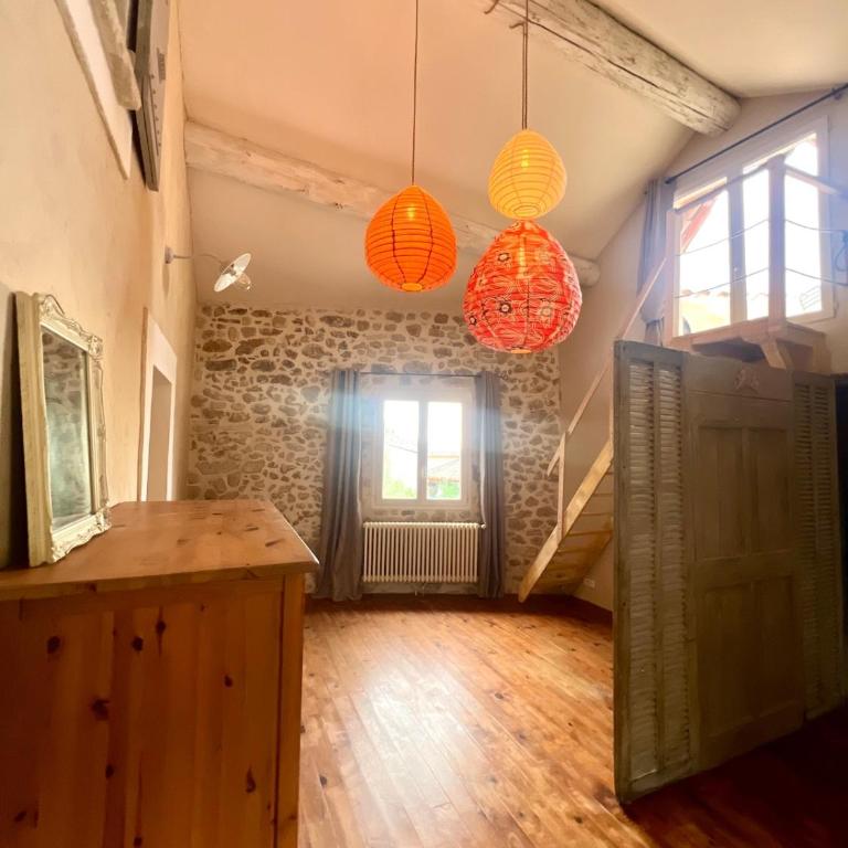 Authentique et paisible maison de village - Casa con 2 Camere da Letto - 10