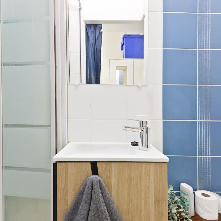Tour Eiffel 10 Luxurious Apartment Studio-2P Free Netflix - Studio - 9