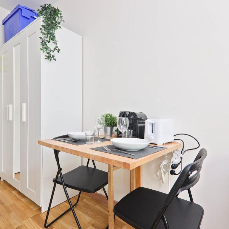 Tour Eiffel 10 Luxurious Apartment Studio-2P Free Netflix - Studio - 3