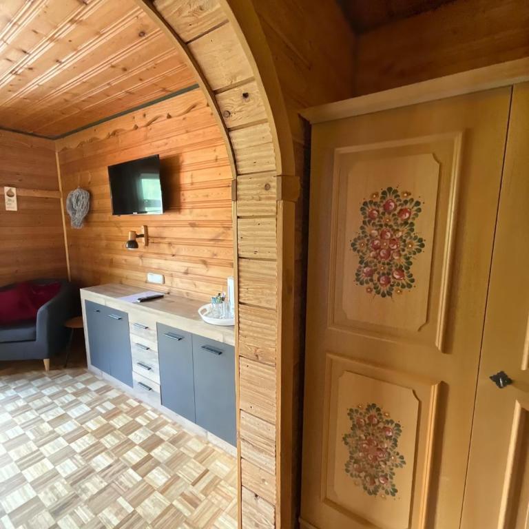 Hotel Wildrose - Doppelzimmer mit Balkon - 6
