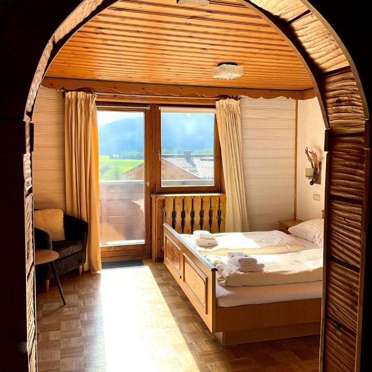 Hotel Wildrose - Doppelzimmer mit Balkon - 1