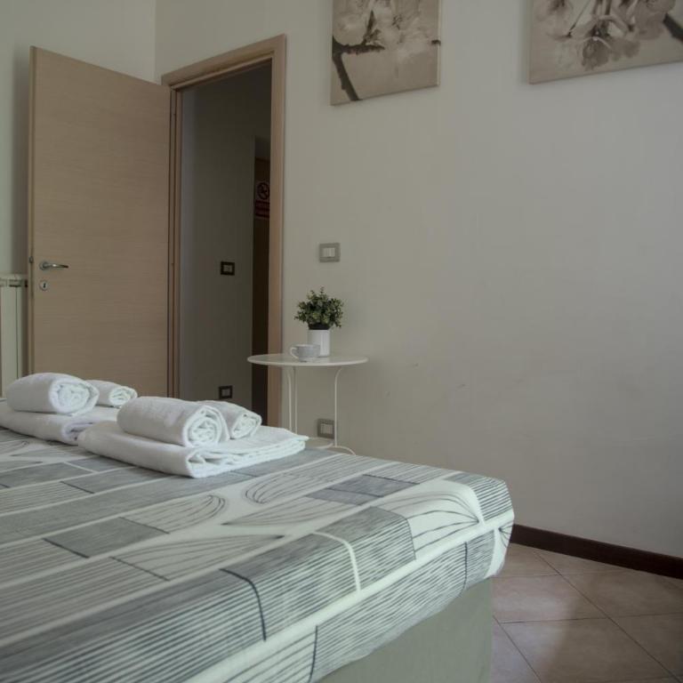 Domus Amica - Camera Tripla - 8