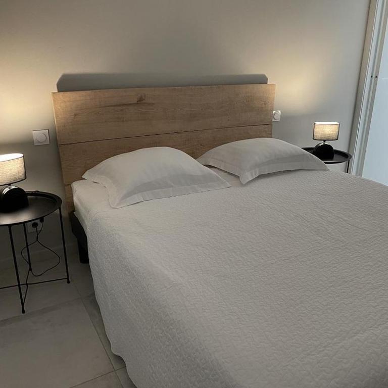 "le veillat" à 50m de la plage - 3-Bedroom House - 14