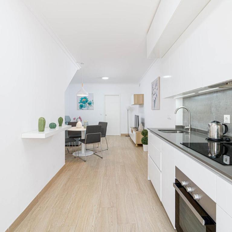 Nueva 22 Suites in Nerja by Solaga Holiday Homes - Apartamento Deluxe - 7