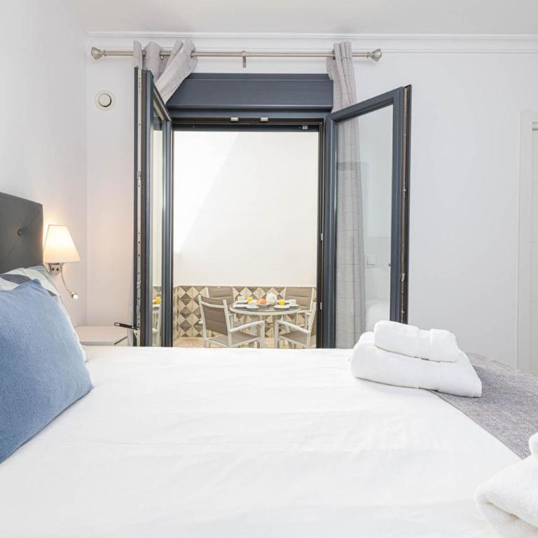 Nueva 22 Suites in Nerja by Solaga Holiday Homes - Apartamento Deluxe - 17