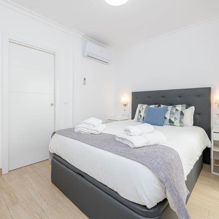 Nueva 22 Suites in Nerja by Solaga Holiday Homes - Apartamento Deluxe - 20