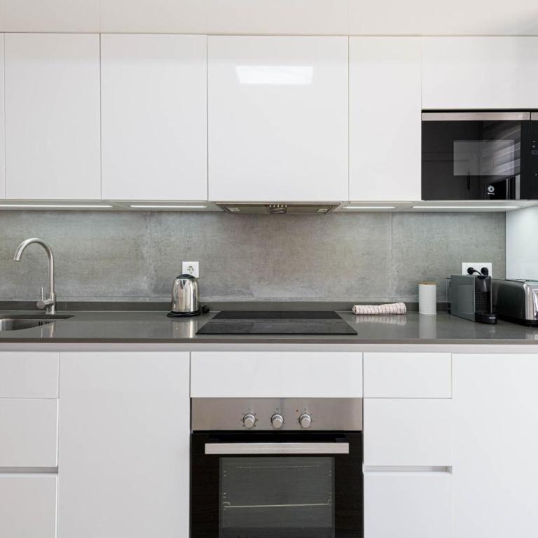 Nueva 22 Suites in Nerja by Solaga Holiday Homes - Apartamento Deluxe - 11