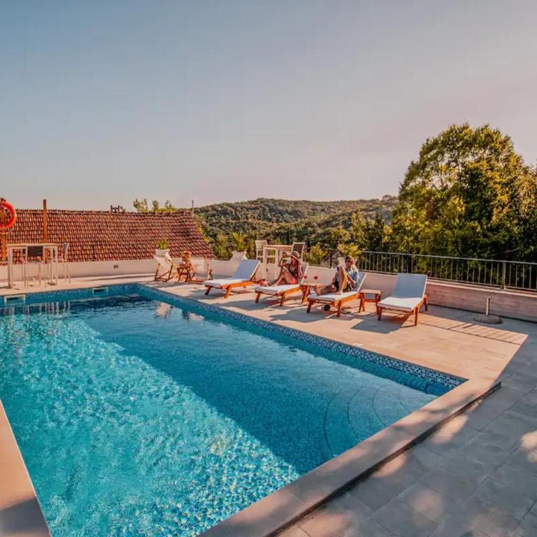 Old Wine House - Montenegro - Apartment - 2