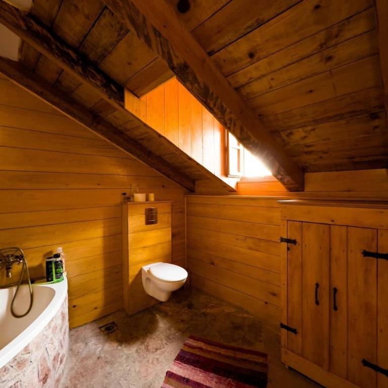 Old Wine House - Montenegro - Family Room - 19